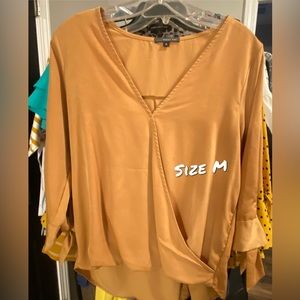 Nice silky blouse size medium